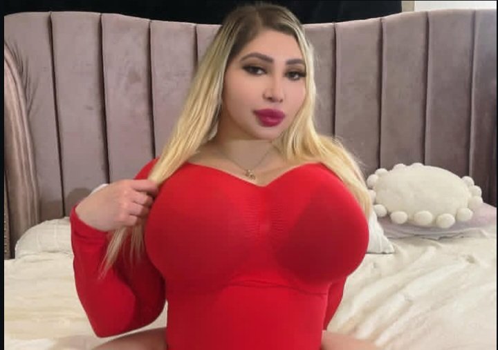Meet Deisy Garcia; Plus-size Instagram Model and Fashion Influencer